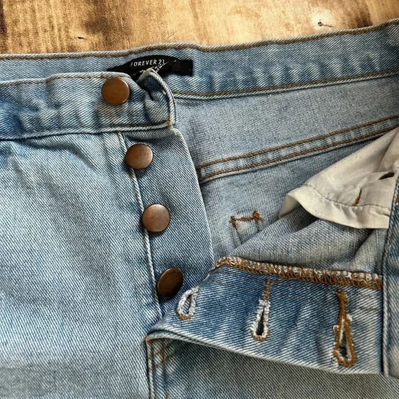 Forever 21 Distressed Denim Shorts - Picture 6 of 8